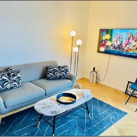 Apartament 1 Bedroom Flat With Terrace&parking Luksemburg